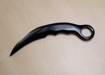 TW055HRD – Karambit Horn (Plain Design)